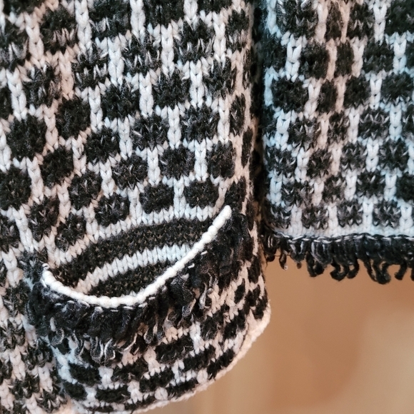 KEREN HART Cardigan, Black and White with Fringe Detail, Size Medium - Picture 6 of 12